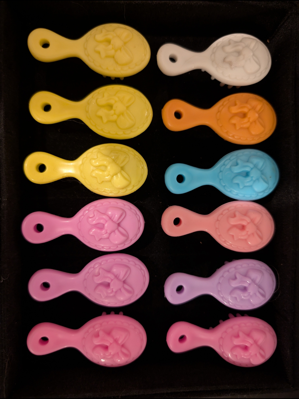My Little Pony G3 pastel Bow hairbrush lot - 12 count